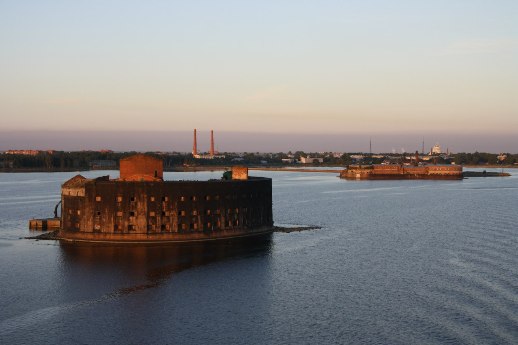 Kronstadt forts